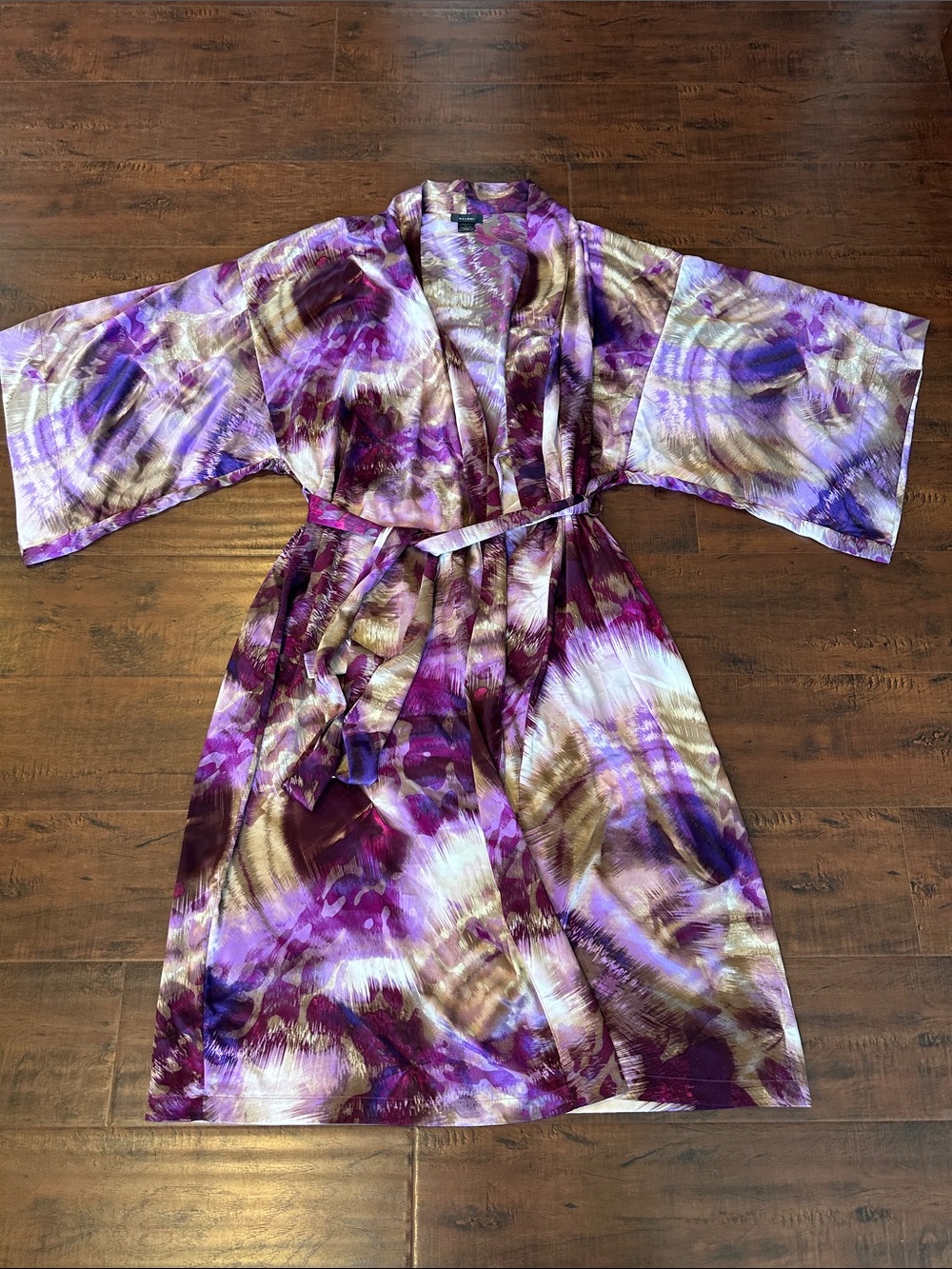 Natori Purple, Gold & White Satin Robe